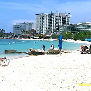 5* Resort Vacation
